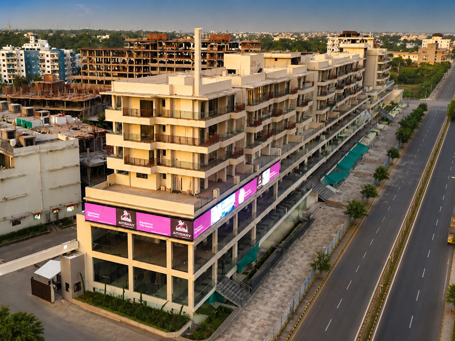 Buy Villa In Bhopal | Luxury Flats In Bhopal | 18th Avenue

